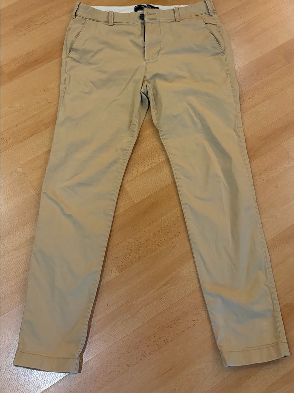 Hollister - Men’s Classic Skinny Chino Pants - Khaki